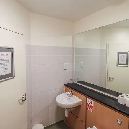 Casa vacanze Jubilee First-floor Single Bedroom *